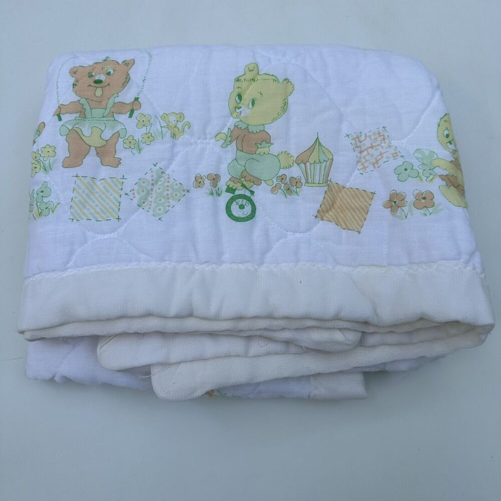 Vintage Handmade Baby Blanket‎ Quilted 46 x 33" White Bear Bunny Dog READ